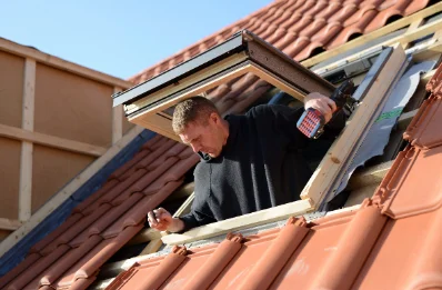 Pose de fenêtres de toit Velux à Cressé